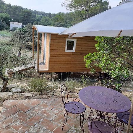Roulotte Otel Nîmes Dış mekan fotoğraf